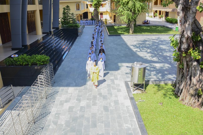 Dharma Talk “Peaceful place to stop ” – The 96th Seven-Day Retreat